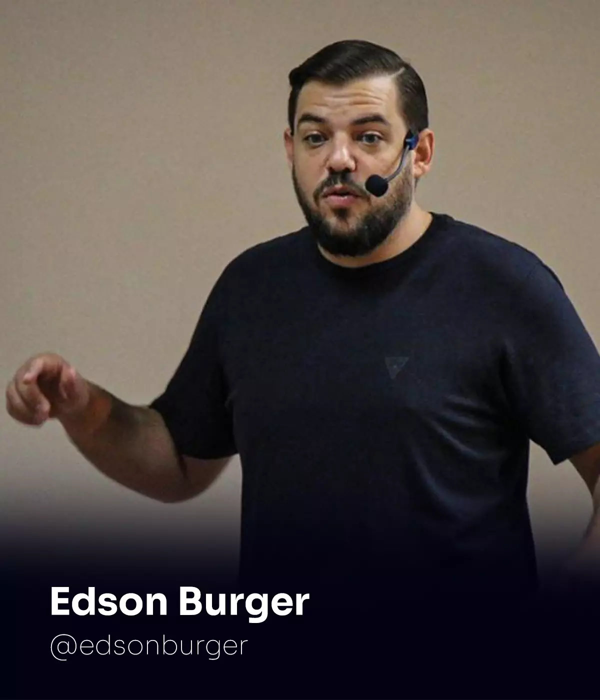 AnyConv.com__EDSON-BURGER.webp